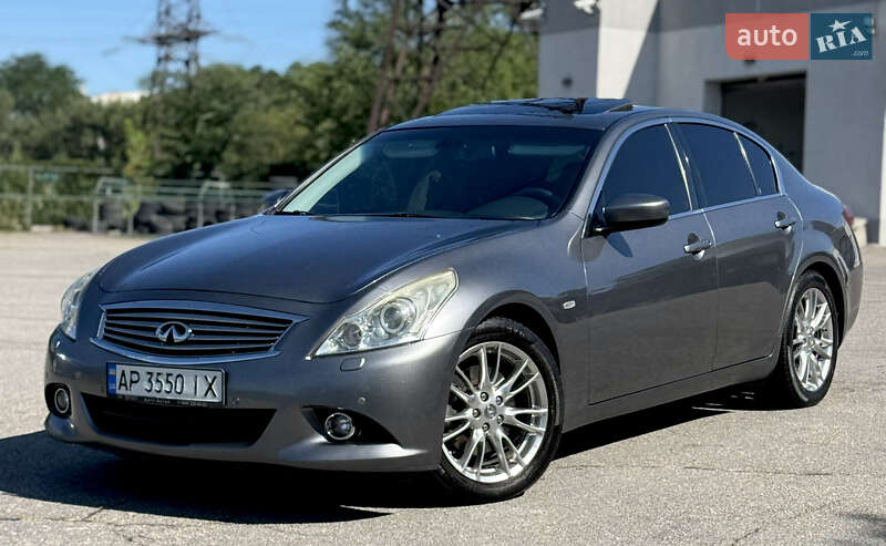 Седан Infiniti G25 2010 в Запорожье