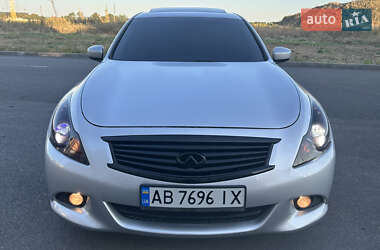 Седан Infiniti G25 2012 в 