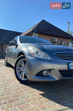 Седан Infiniti G25 2011 в Києві