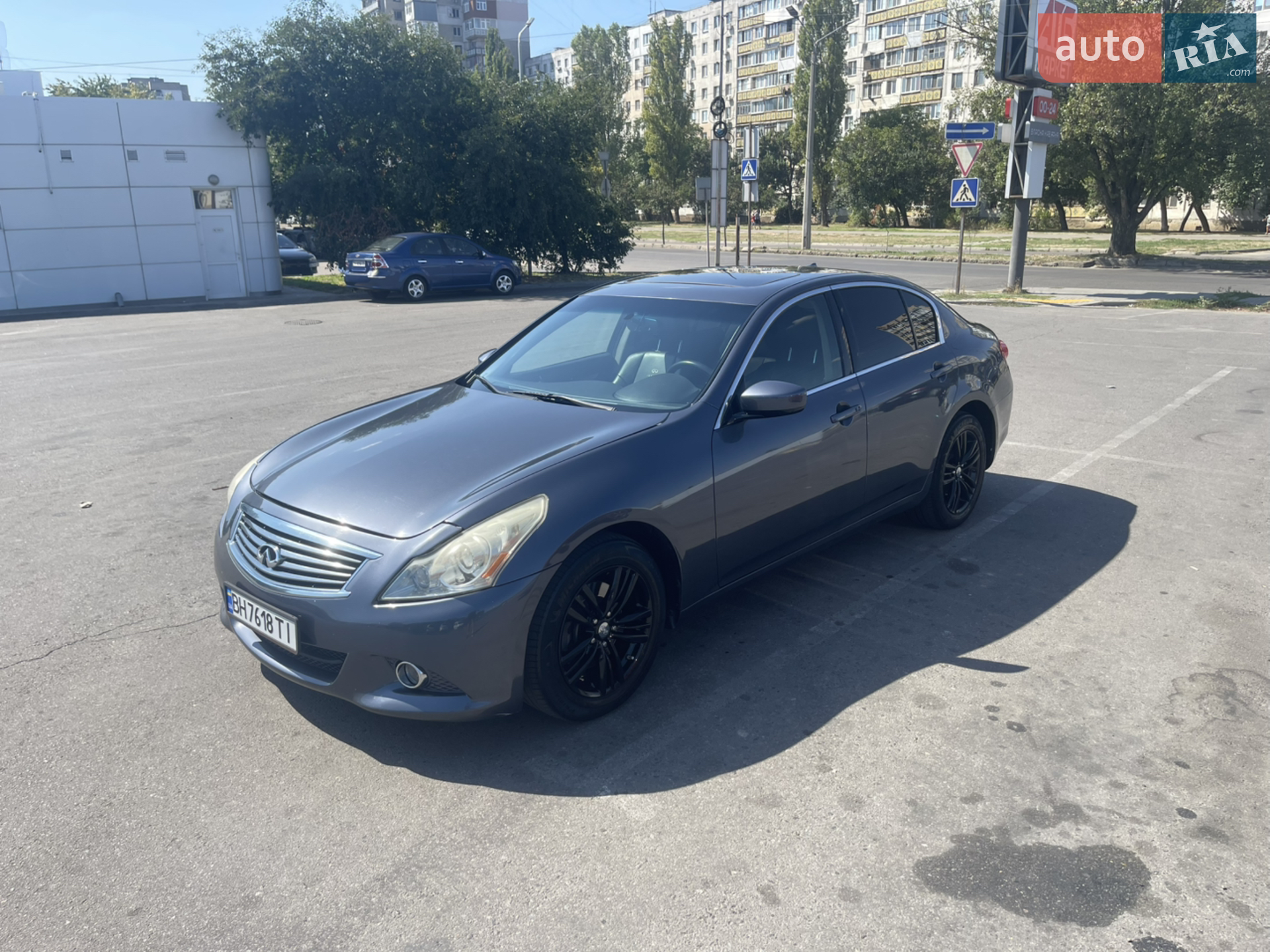2010 Infiniti G - мініатюра 6