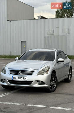 Седан Infiniti G25 2011 в Полтаве