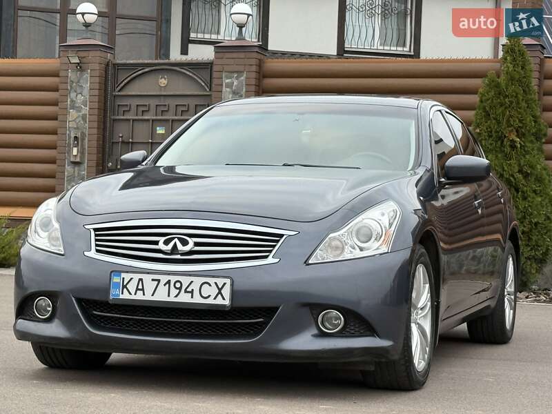 Седан Infiniti G25 2011 в Києві