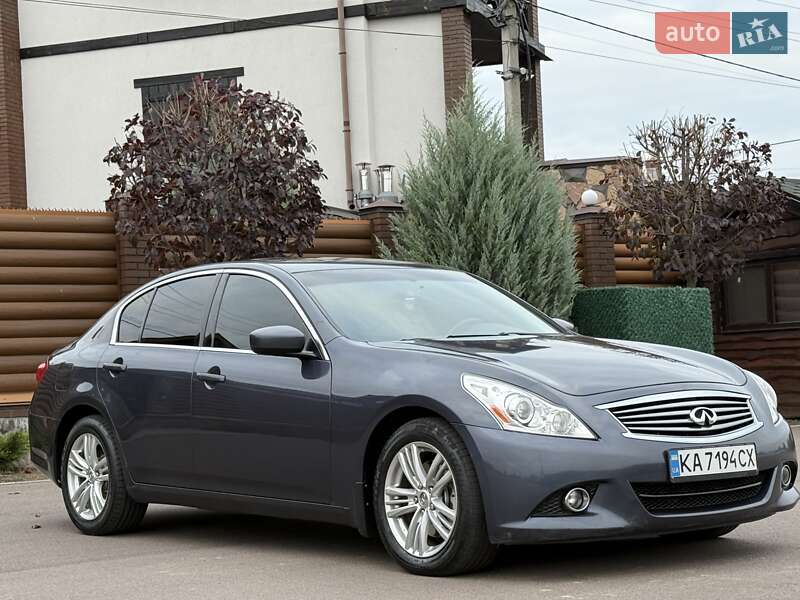 Седан Infiniti G25 2011 в Києві