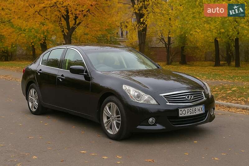 Седан Infiniti G25 2011 в Умани