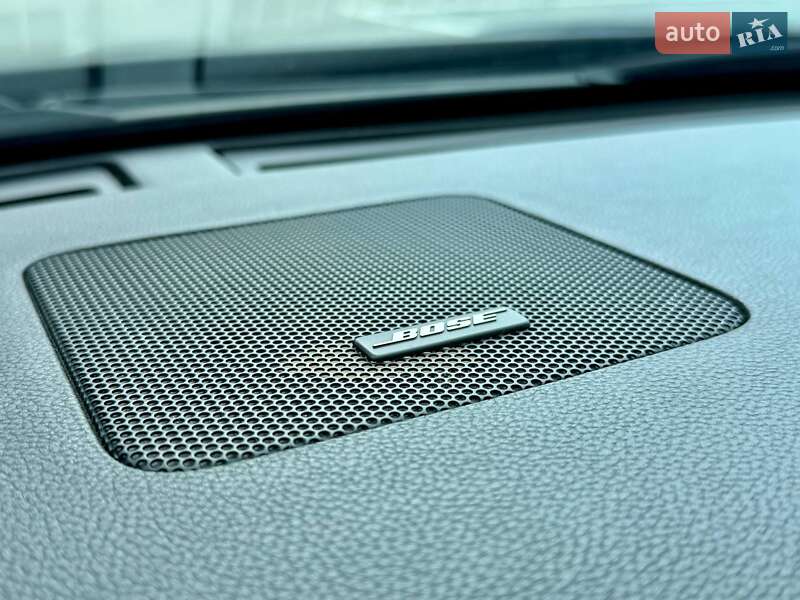 Седан Infiniti G25 2012 в Киеве