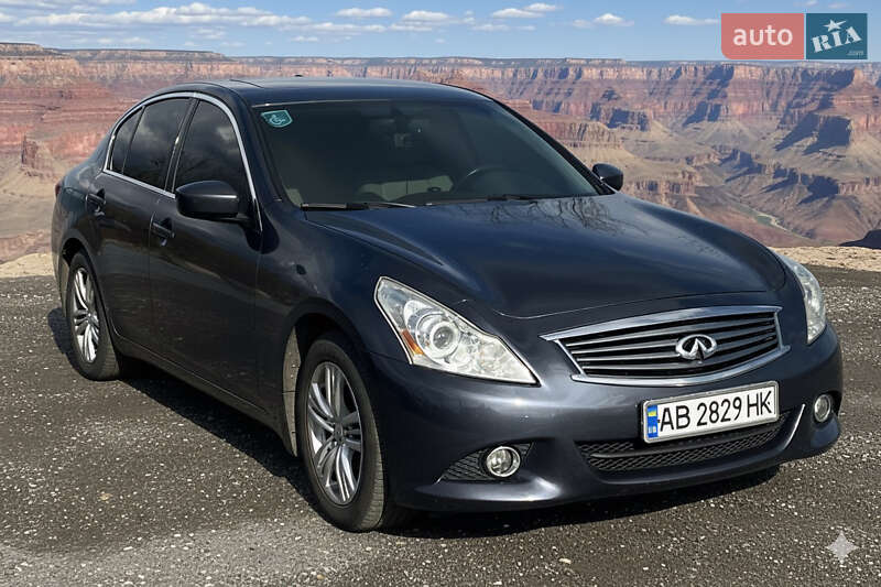Седан Infiniti G25 2011 в Вінниці