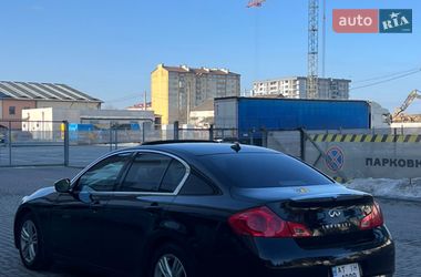 Седан Infiniti G25 2012 в Ивано-Франковске