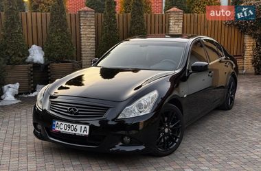 Седан Infiniti G25 2010 в Луцьку