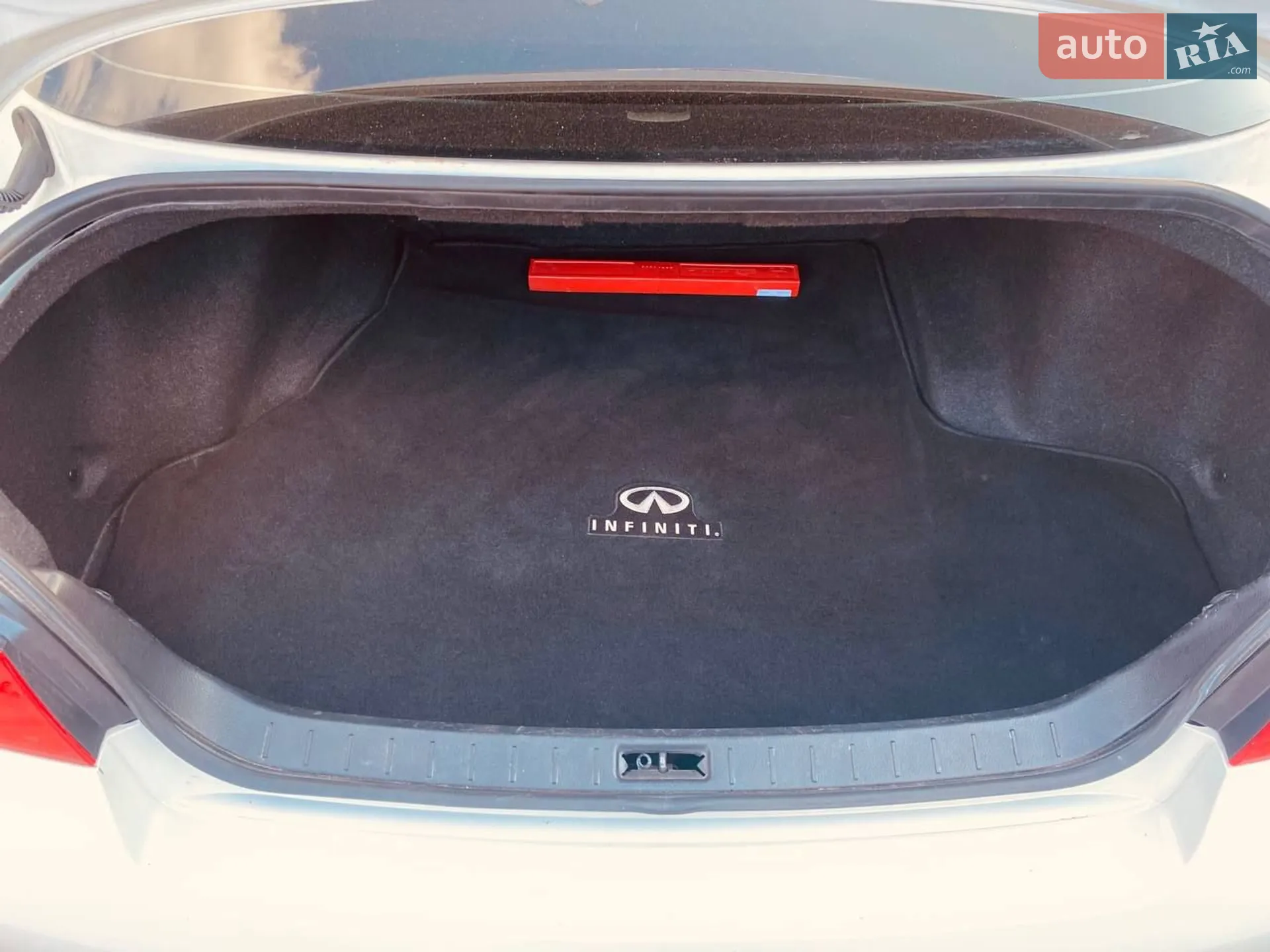 2011 Infiniti G - мініатюра 7