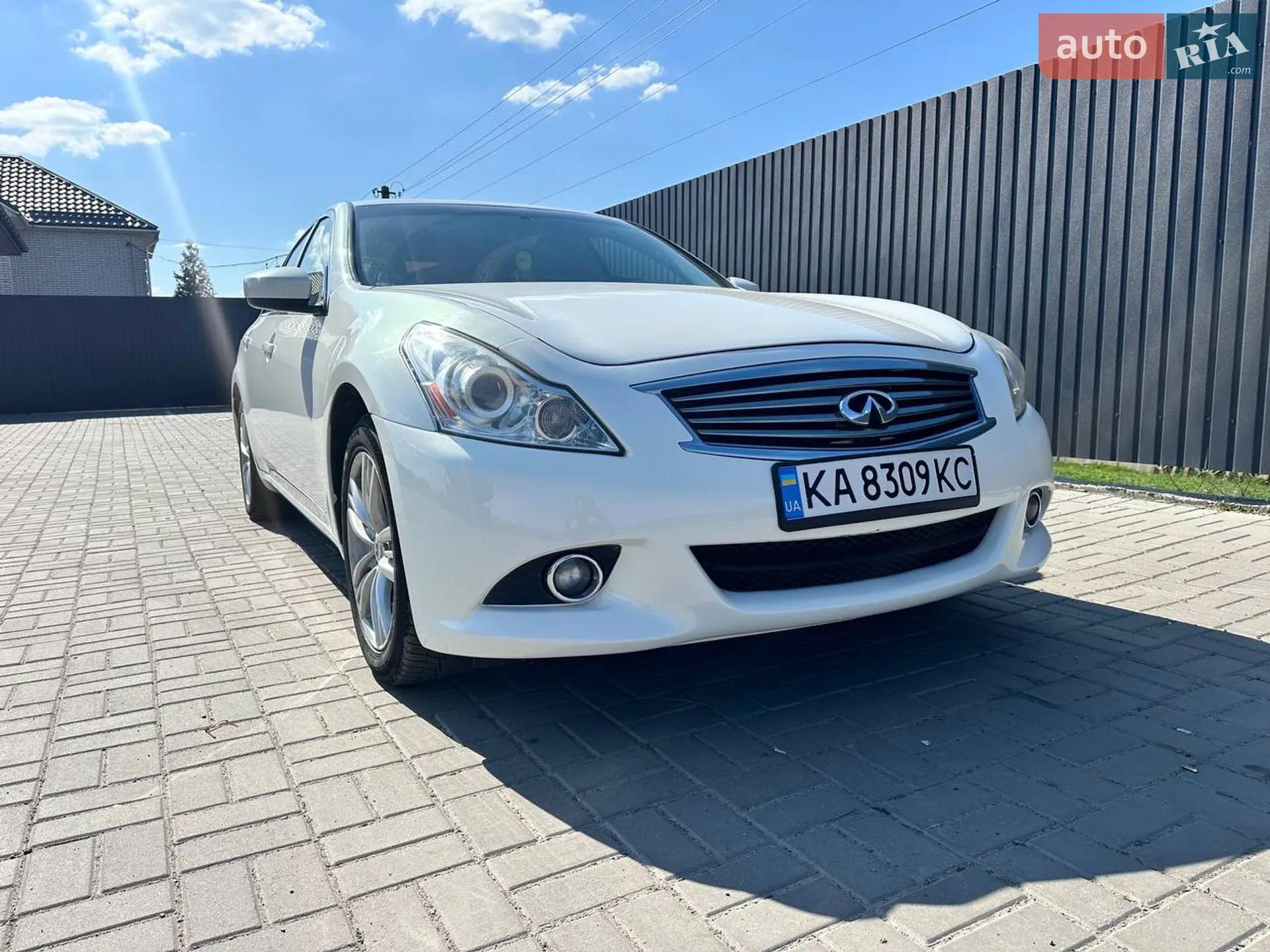2011 Infiniti G - мініатюра 17