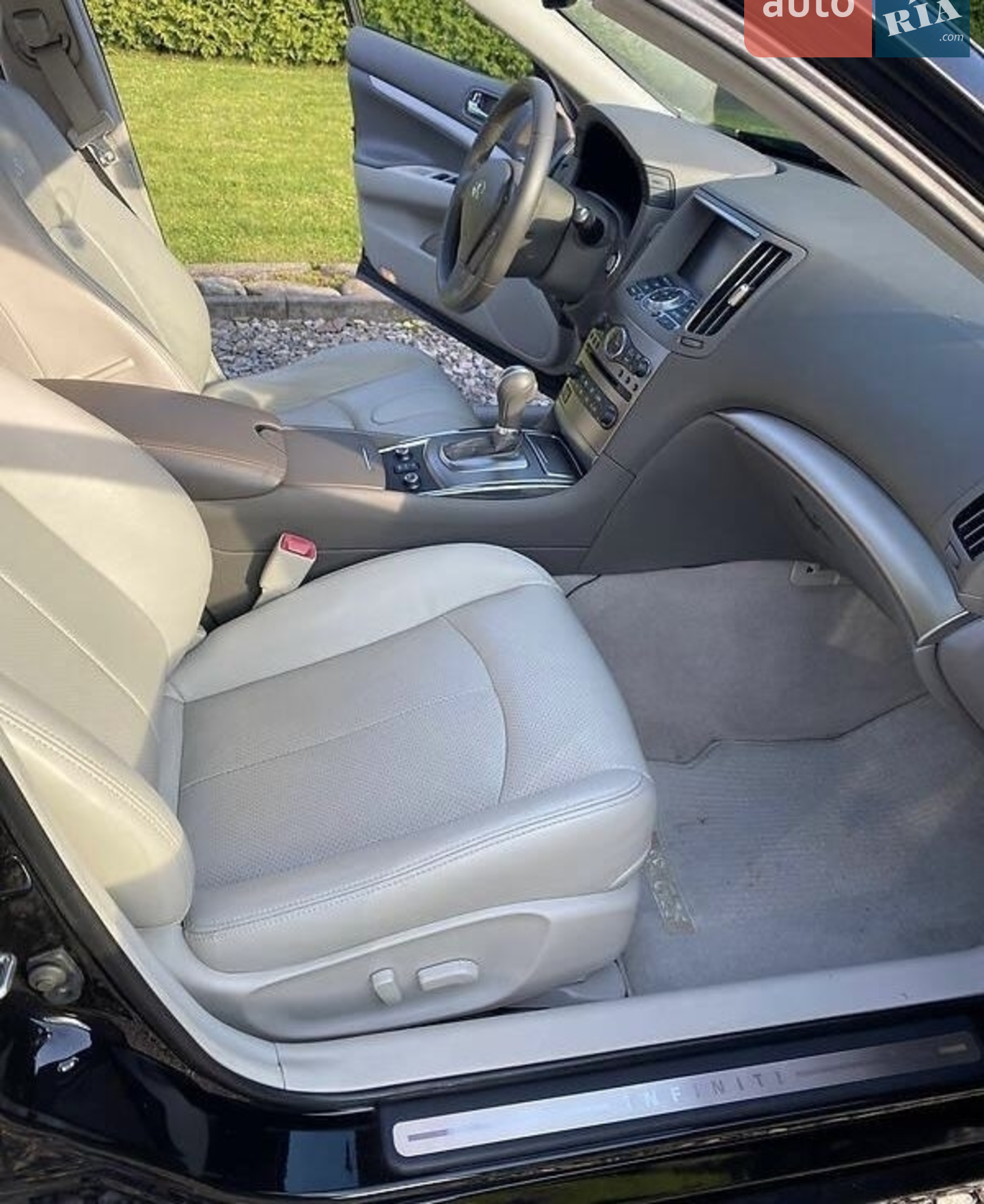 2012 Infiniti G - мініатюра 13
