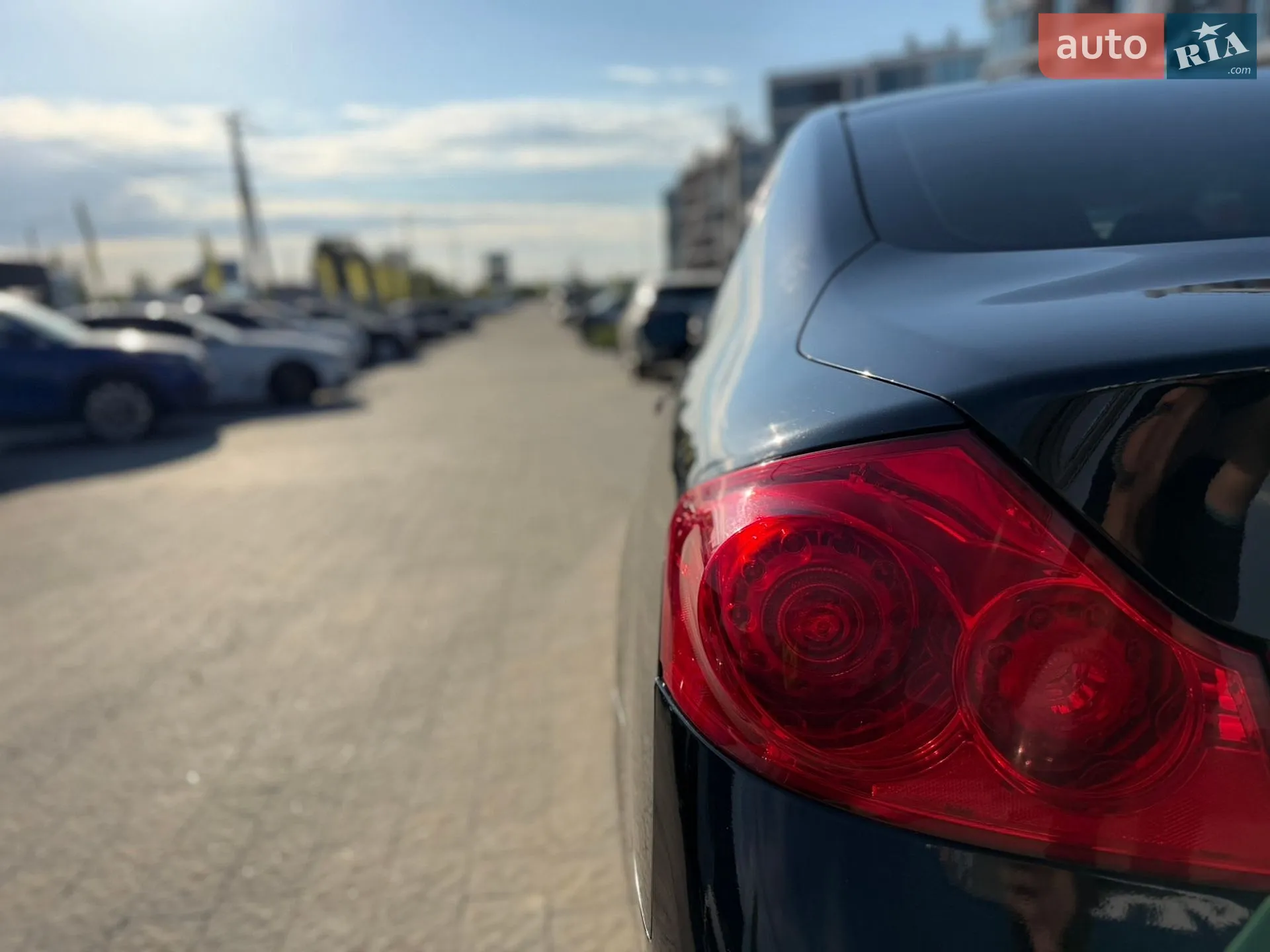 2011 Infiniti G - мініатюра 9