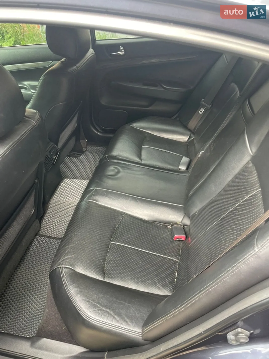 2011 Infiniti G - мініатюра 10