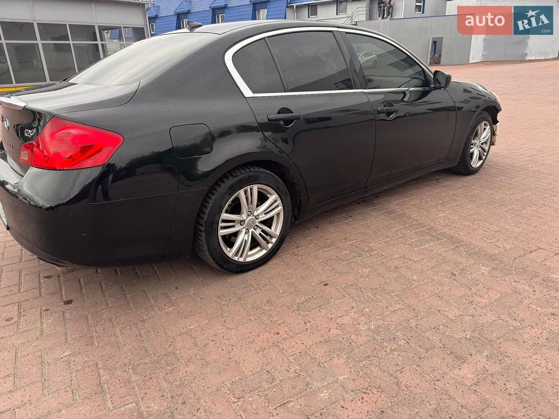 2011 Infiniti G - мініатюра 3