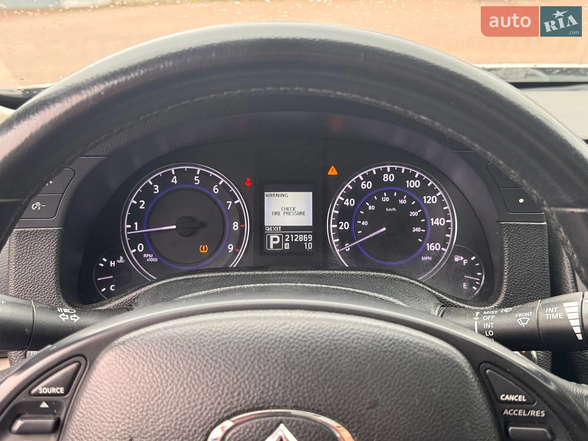 2011 Infiniti G - мініатюра 13