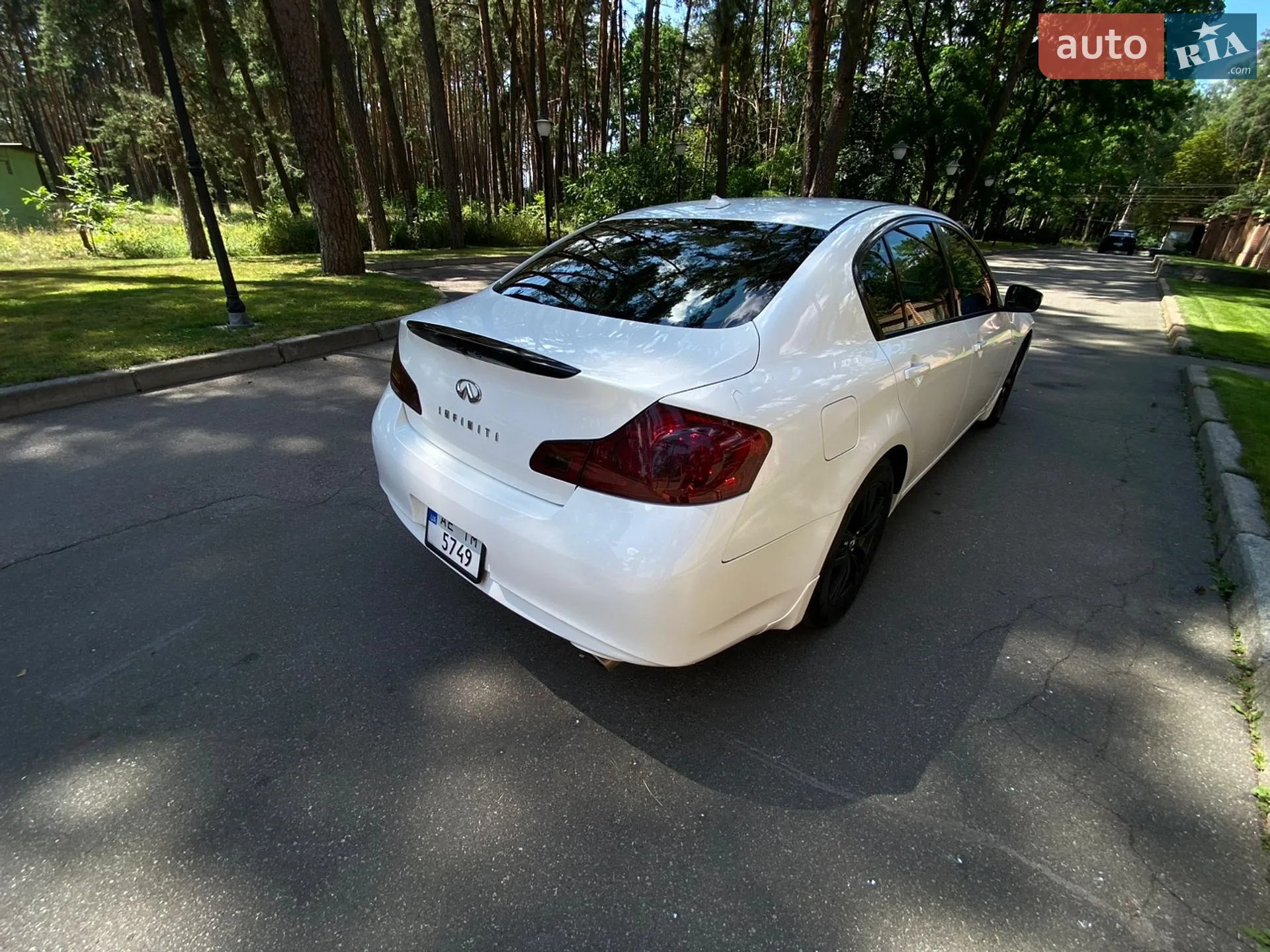 2012 Infiniti G - мініатюра 7