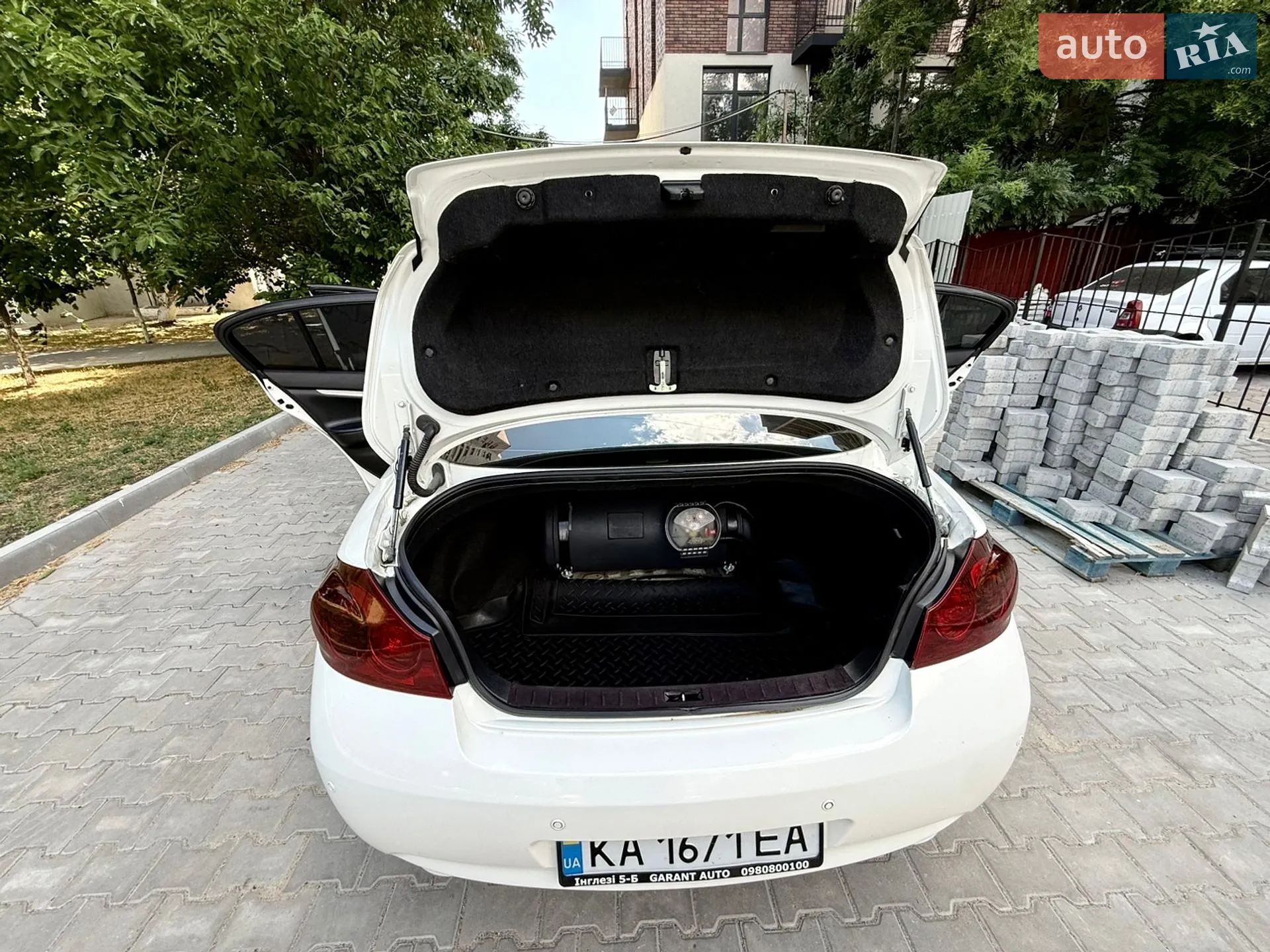 2012 Infiniti G - мініатюра 31