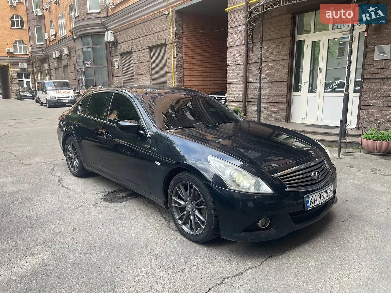 2010 Infiniti G - мініатюра 2
