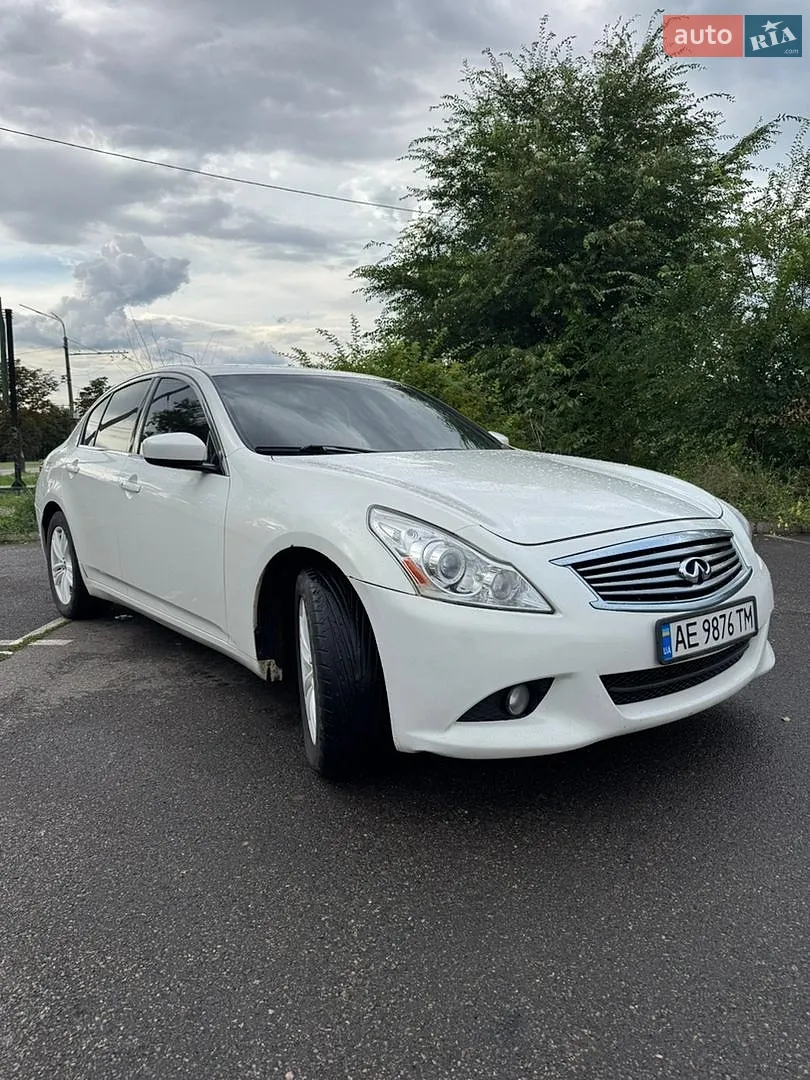 2010 Infiniti G - мініатюра 2
