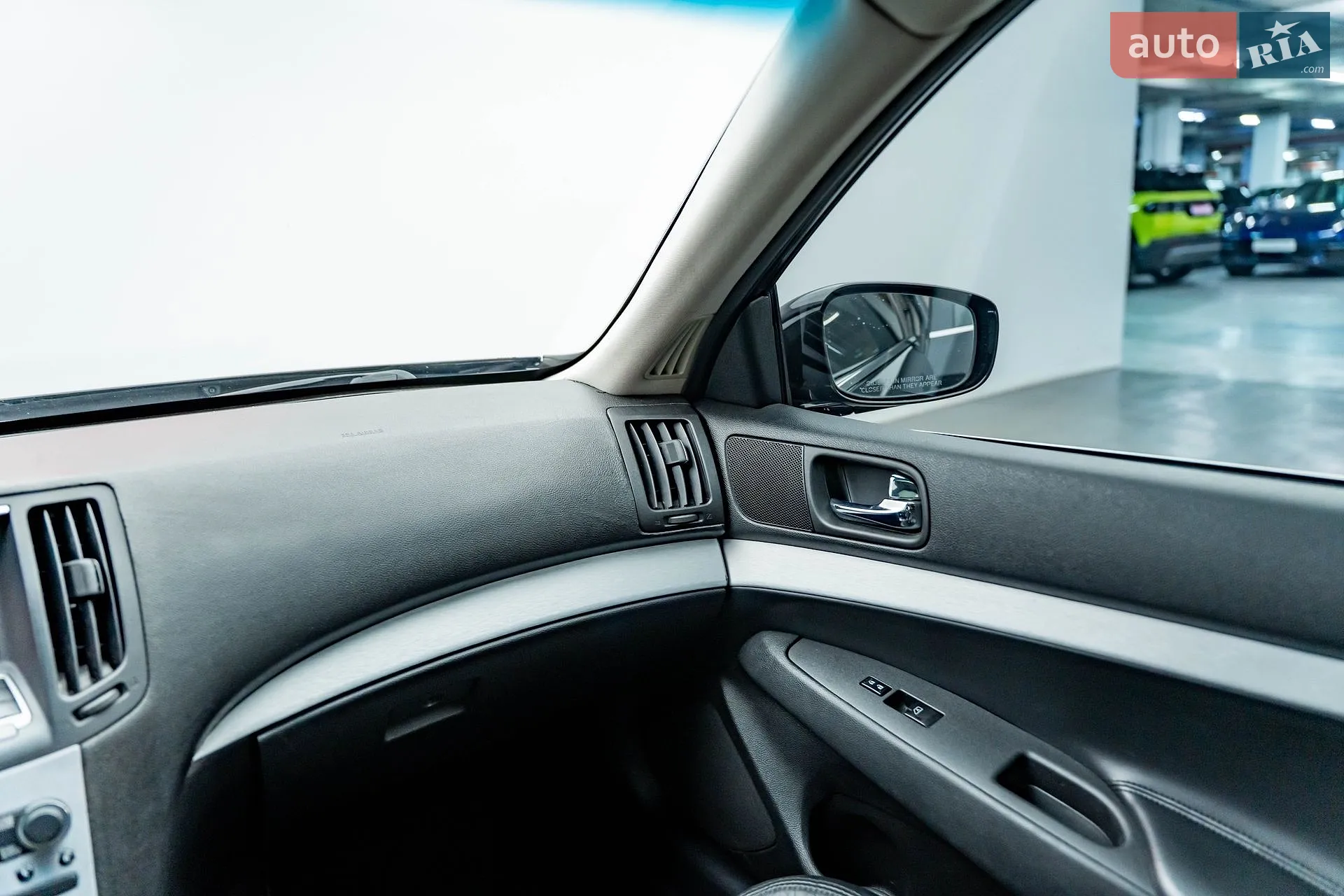 2011 Infiniti G - мініатюра 12