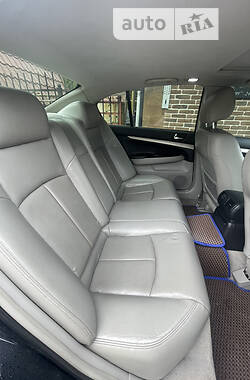 Седан Infiniti G35 2007 в 