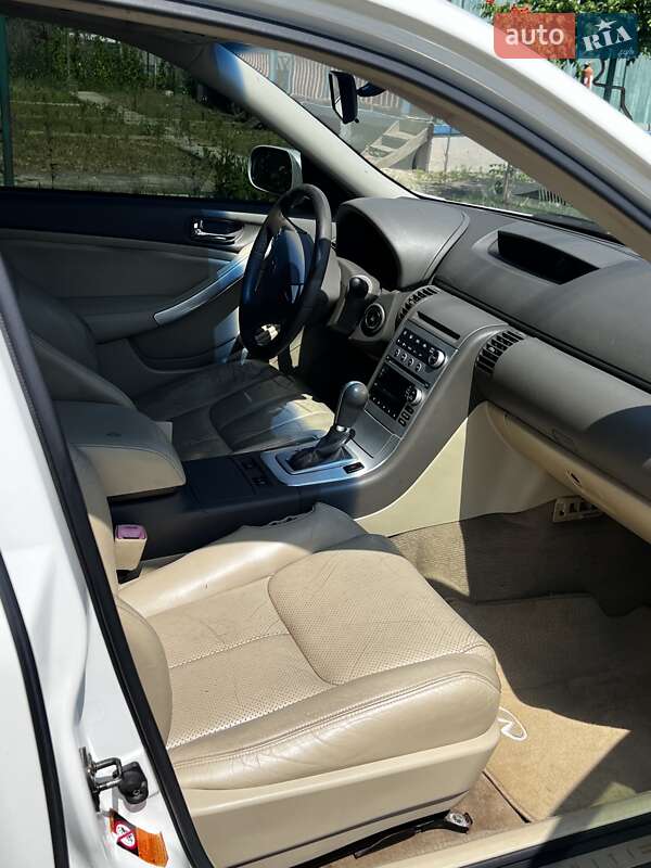 Седан Infiniti G35 2005 в Одесі