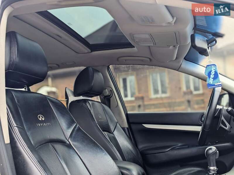 Седан Infiniti G35 2008 в Сумах