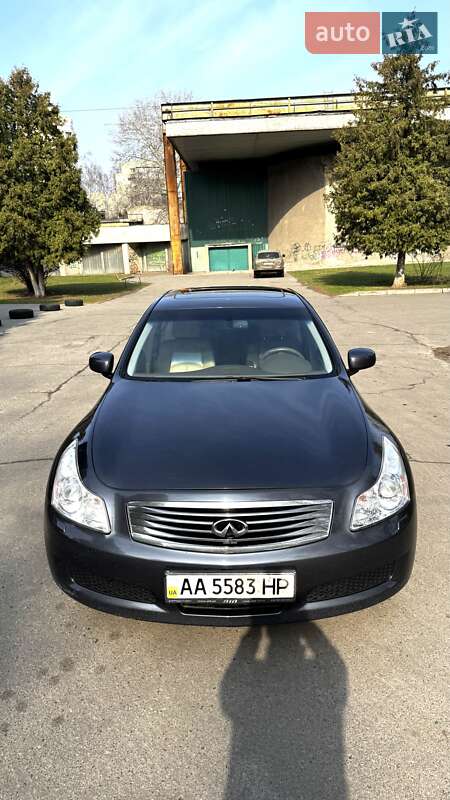 Седан Infiniti G35 2008 в Києві