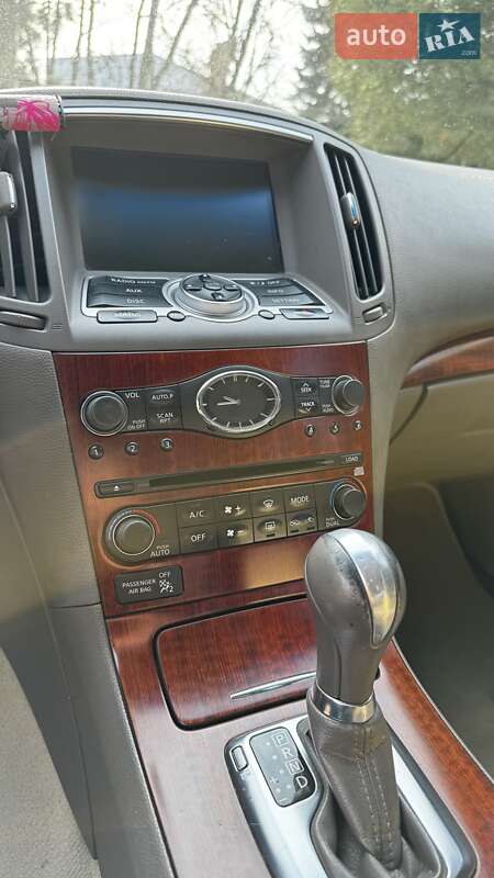 Седан Infiniti G35 2008 в Києві