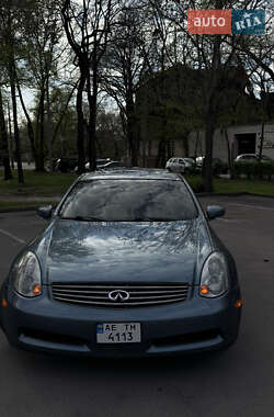 Купе Infiniti G35 2005 в 