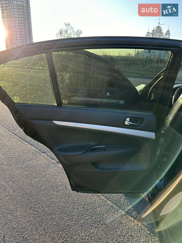 Седан Infiniti G35 2007 в Києві