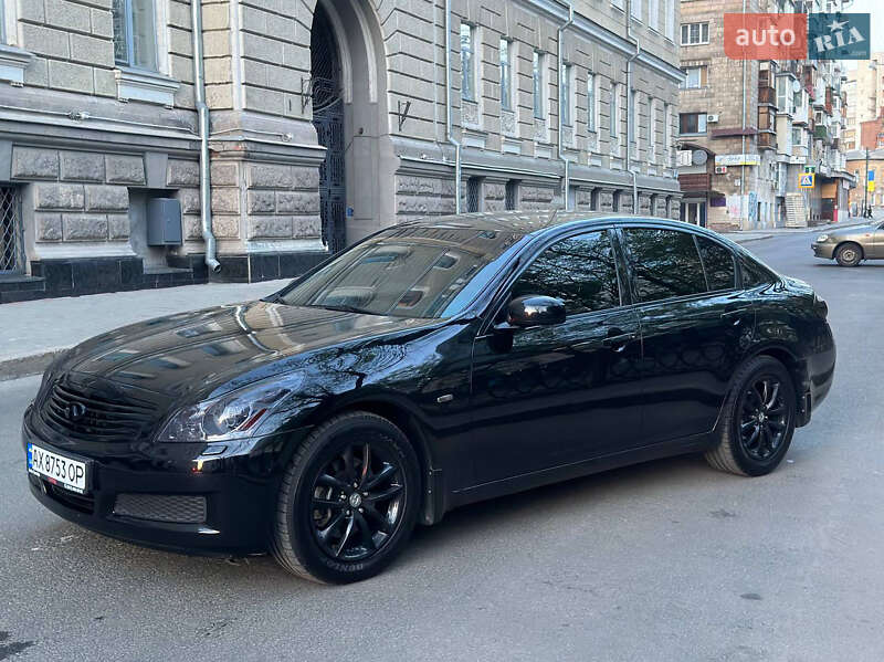 Седан Infiniti G35 2007 в 