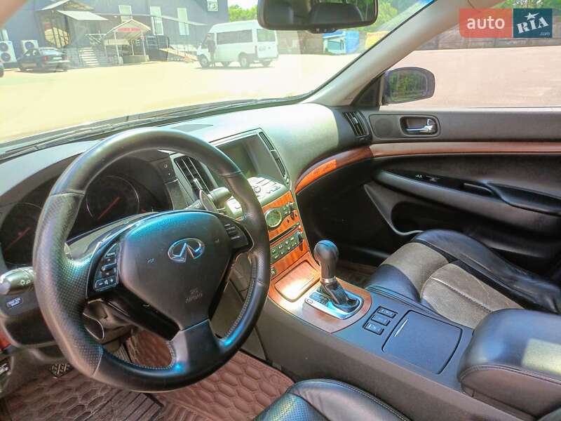 Седан Infiniti G35 2007 в Чернігові