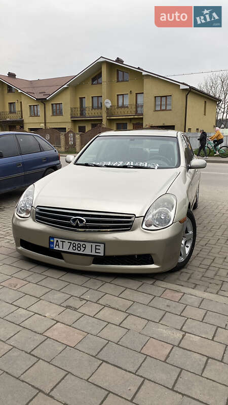 Infiniti G35 2005