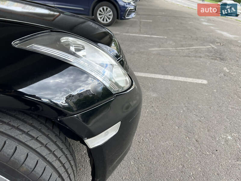 Купе Infiniti G35 2006 в Києві