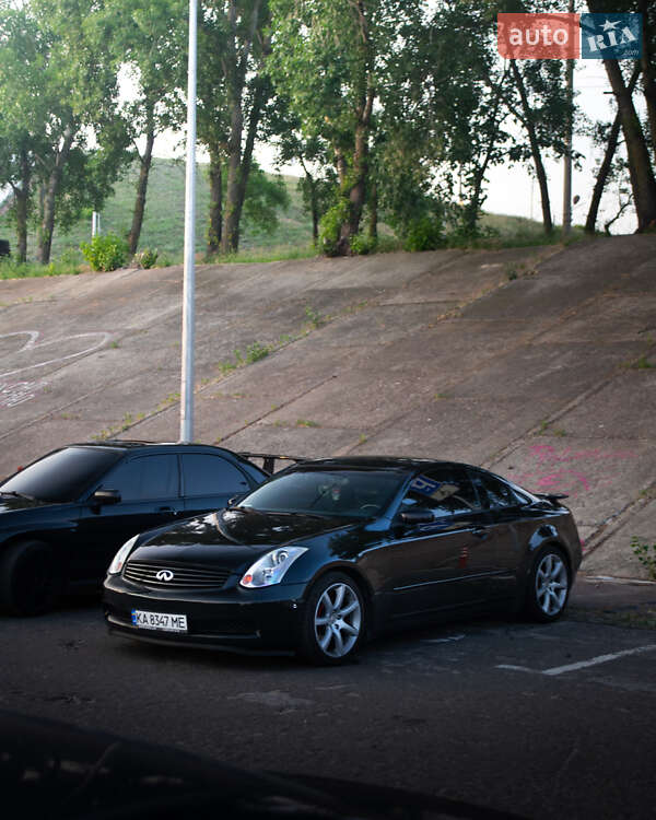 Купе Infiniti G35 2003 в Києві