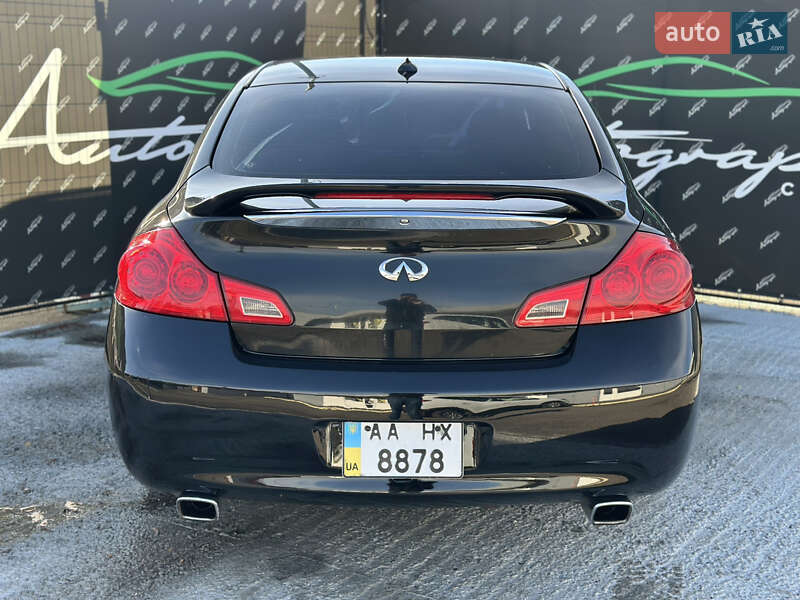 Седан Infiniti G35 2008 в Киеве