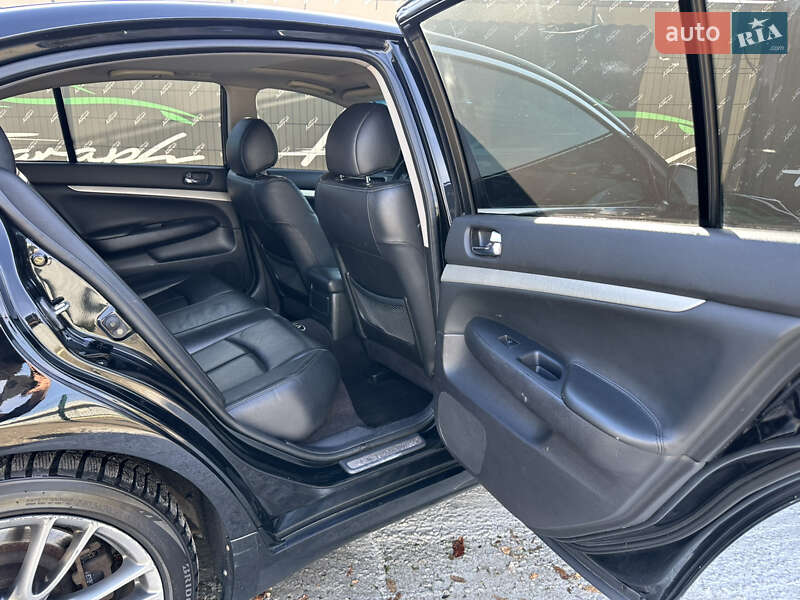 Седан Infiniti G35 2008 в Киеве