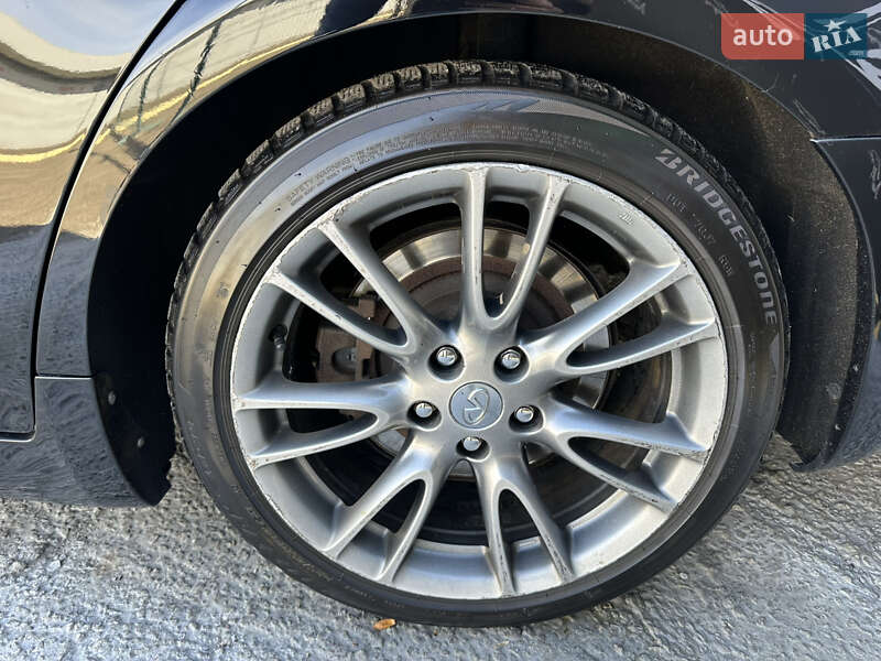 Седан Infiniti G35 2008 в Киеве