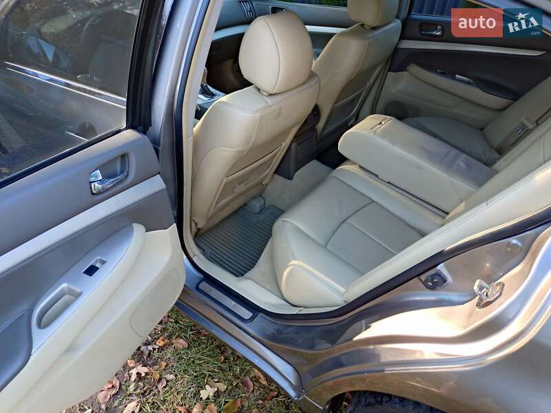Седан Infiniti G35 2007 в Львові