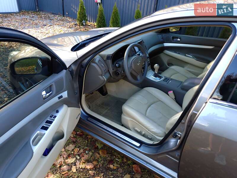 Седан Infiniti G35 2007 в Львові