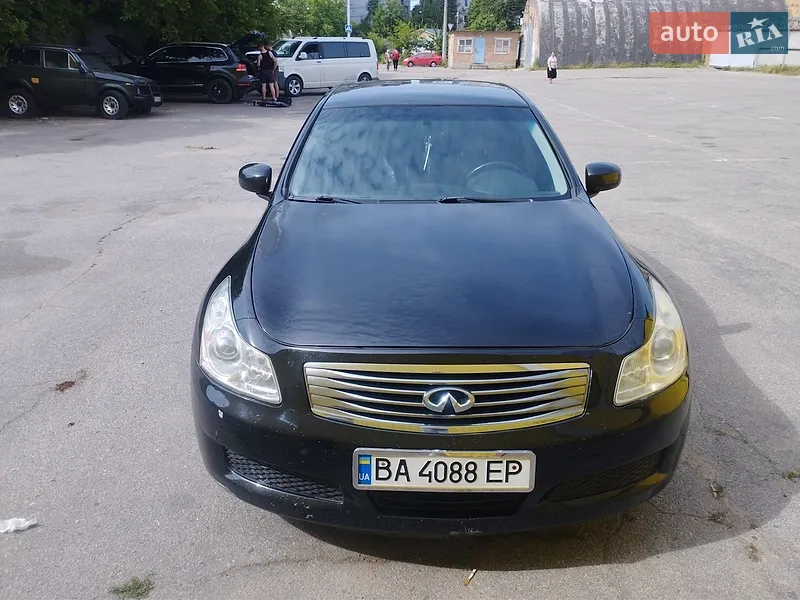 Infiniti G35