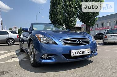 Кабриолет Infiniti G37 2012 в Киеве