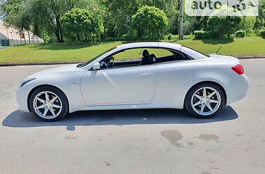 Кабриолет Infiniti G37 2012 в Запорожье