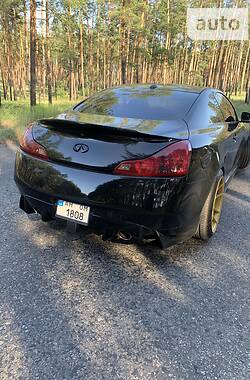 Купе Infiniti G37 2008 в Лимані