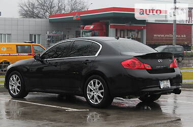 Седан Infiniti G37 2012 в Чернигове