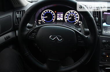 Седан Infiniti G37 2012 в Чернигове