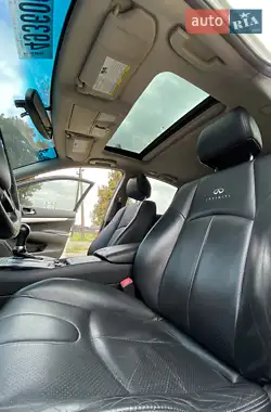 Infiniti G37 2013