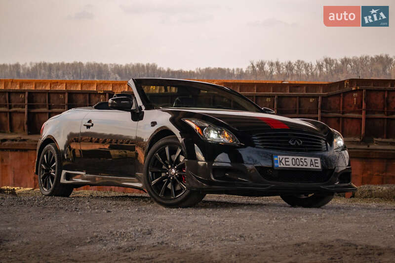 Кабріолет Infiniti G37 2013 в Кам'янському