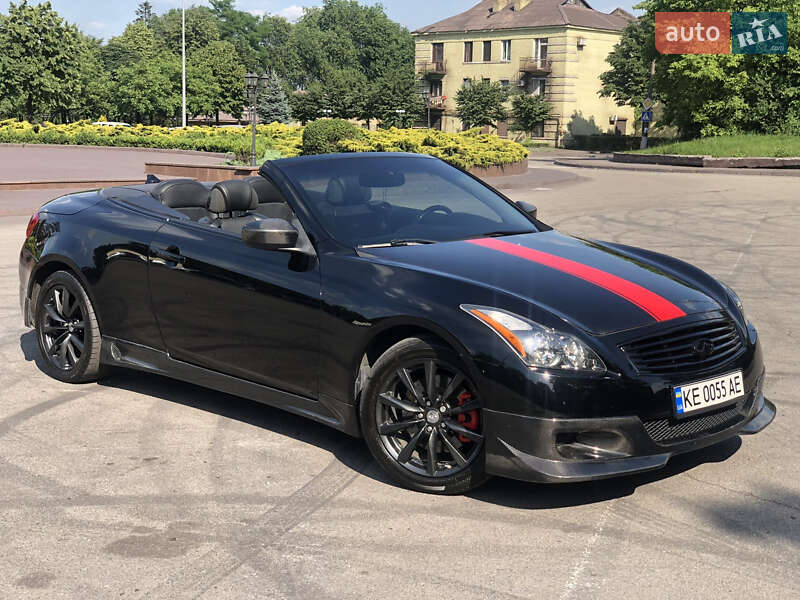 Кабріолет Infiniti G37 2013 в Кам'янському